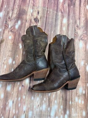Justin Bend Rail Distressed Leather Women's Heeled Western Boots